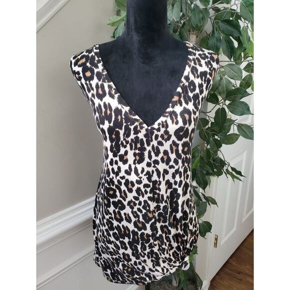 Lane Bryant Womens Beige Leopard print Rayon Casual V Neck Top Blouse Size 26/28 - Picture 3 of 10